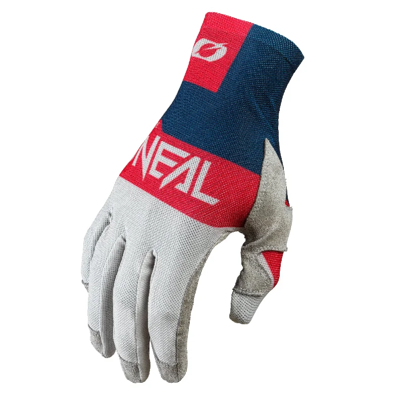 glove with classic vibe-  Airwear Glove Gray/Blue/Red