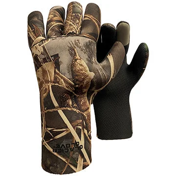 glove with high end look-  Aleutian™ - Realtree MAX-7