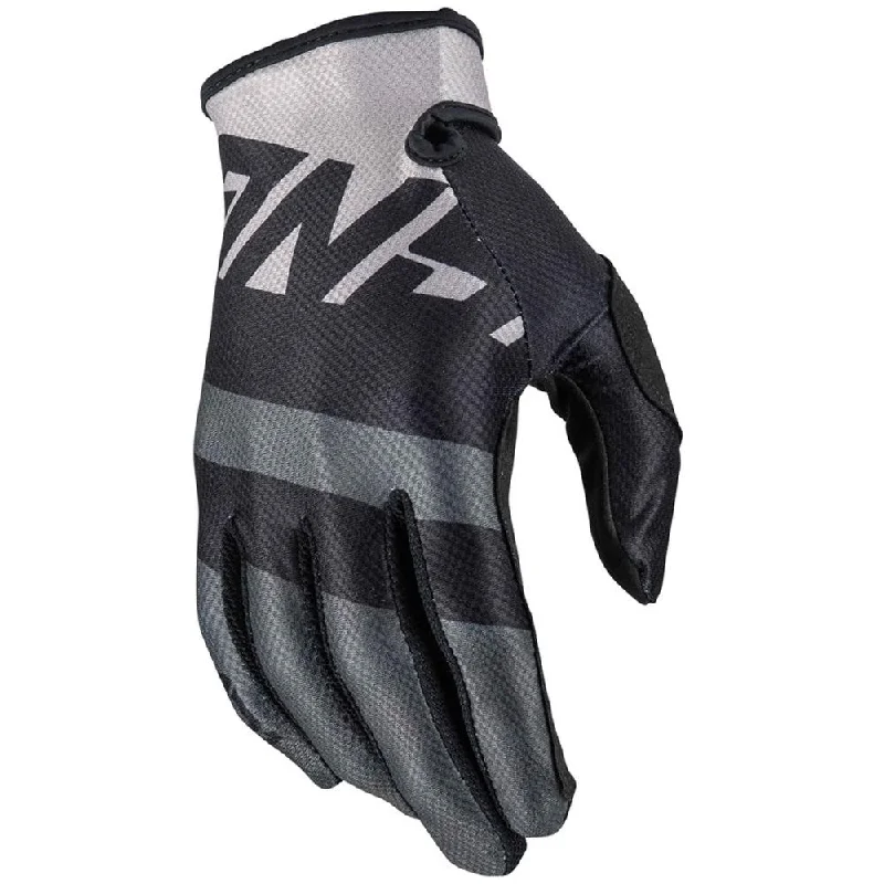 glove with sharp-  Answer - 2020 AR-1 Voyd Gloves