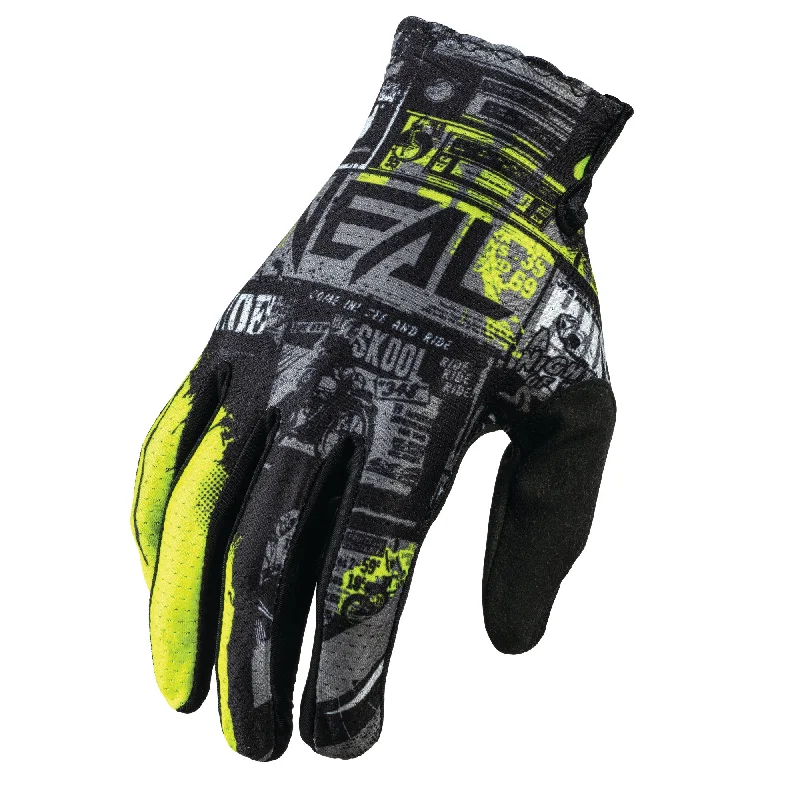 glove with clean touch-  Matrix Youth Glove Ride Black/Neon