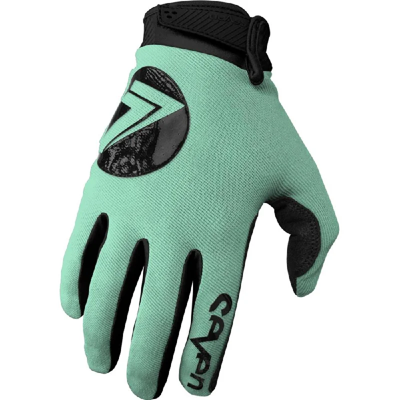 glove with sleek edge-  Seven - 2021 Annex 7 Dot Gloves