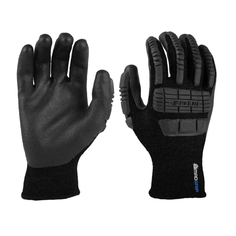 glove with waterproof-  MadGrip Thunderdome L Nylon Thermal Black Impact Gloves