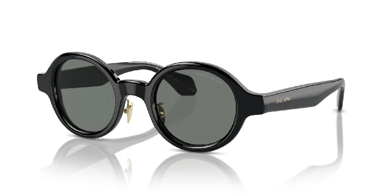 sunglasses for travel comfort-Giorgio Armani AR8205